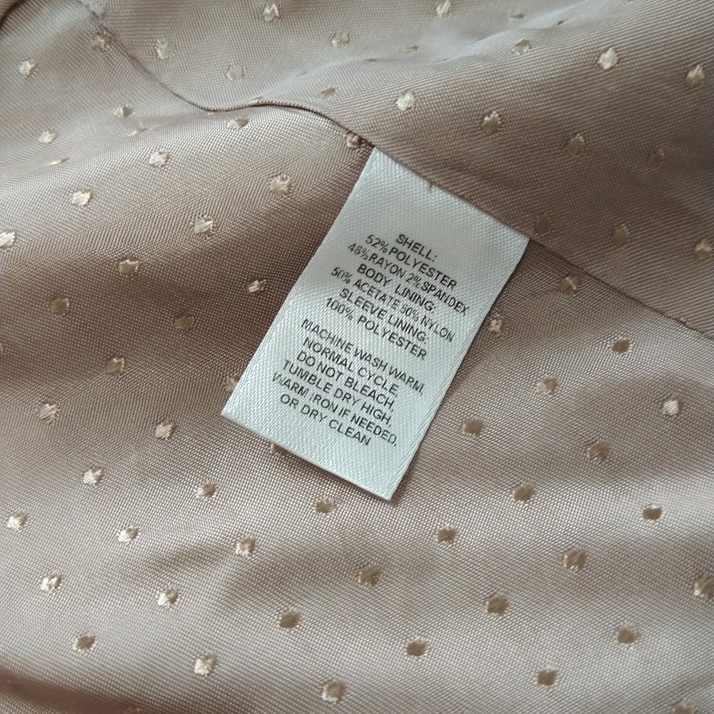 White House Black Market blazer - Picture 6 of 8